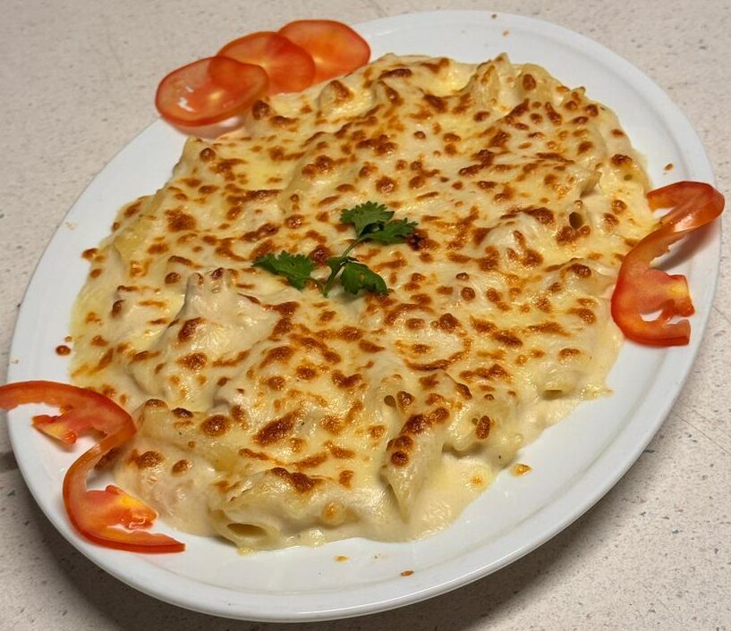 25. Chicken Creamy Pasta